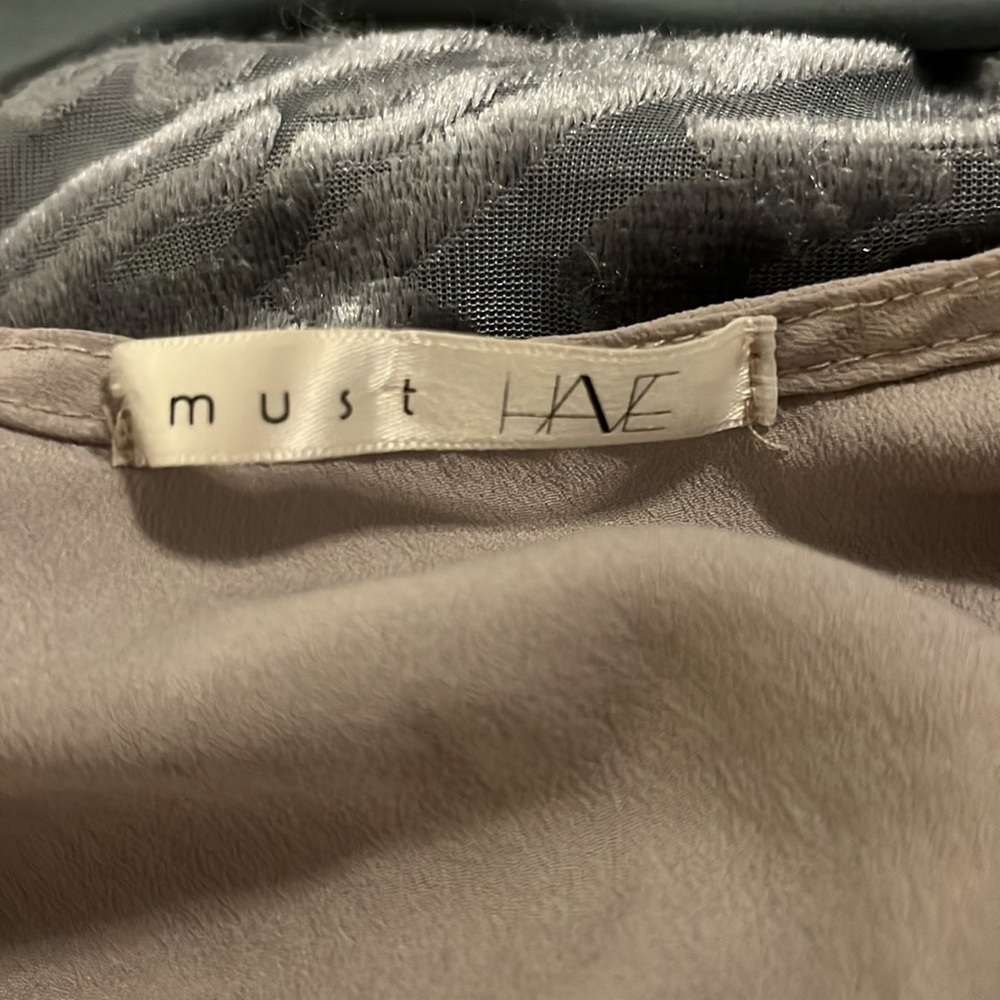 Must Have dress - Picture 5 of 5
